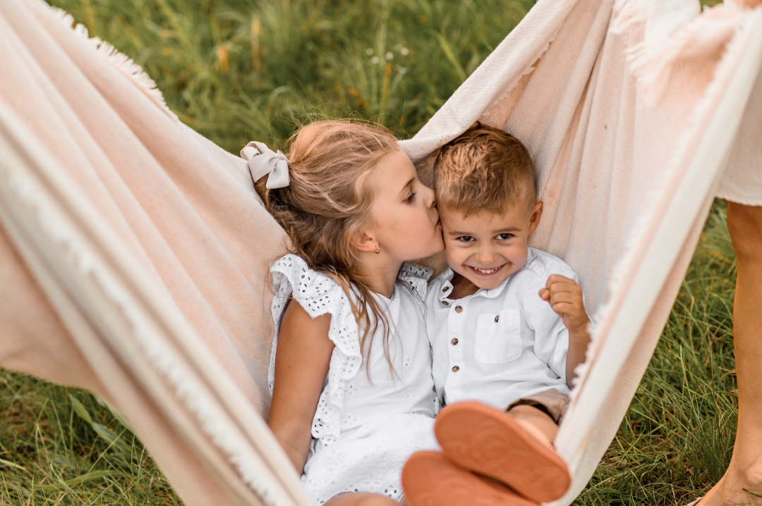 Rodzinny plener na łące